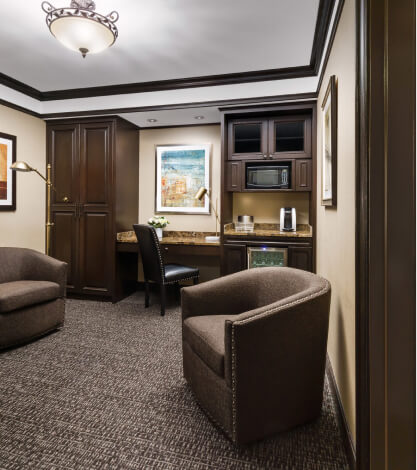 Accommodation Family Parlour